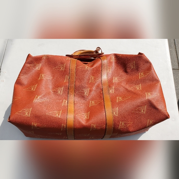 Louis Vuitton Keepall Bandoulière - American Cup Limited Edition - Picture 4 of 10